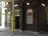 Picture of CTA Chicago and Franklin rail station