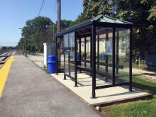 Picture of a shelter at Metra Prairie Street station
