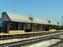 Picture of Metra's Grand and Cicero Station