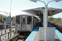 Picture of CTA's Central Lake Green Line rail station