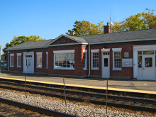 Picture of Metra's Elgin Station