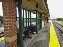 Picture of Metra's Gresham Station Platform