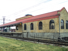 Picture of Metra's Homewood station.