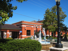 Picture of Metra's Main Street Downers Grove Station