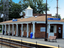 Picture of Metra's Morton Grove Station