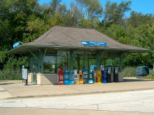 Picture of Metra's Prairie Crossing station North Central Line