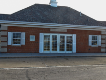Picture of Metra's Round Lake Beach station