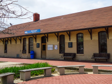 Picture of Metra's Vermont Street Blue Island Station Rock Island Line