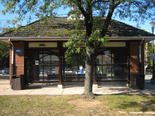 Picture of Metra's West Hinsdale Station