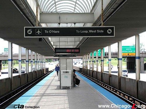 Picture of CTA Cumberland Rail Station