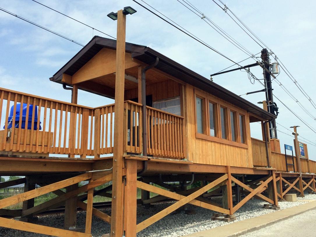 Picture of Metra's Racine Ave Station