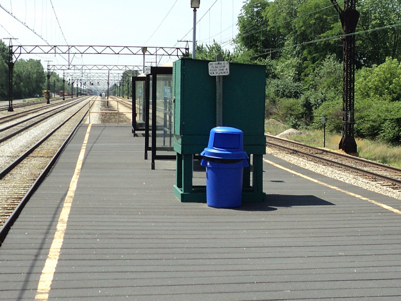 Picture of Metra's 79th Street Station