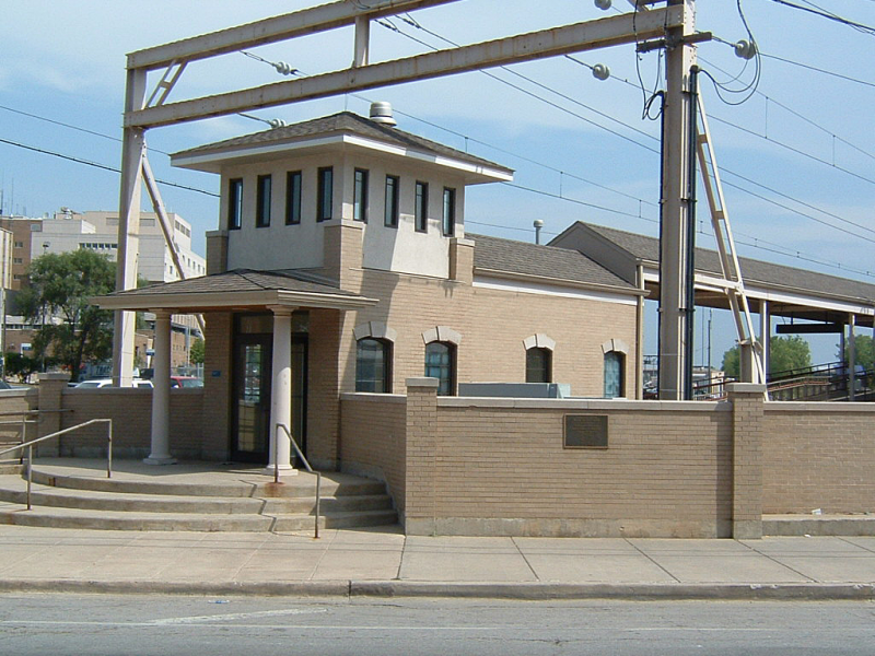 Picture of Metra's Blue Island Station Metra Electric