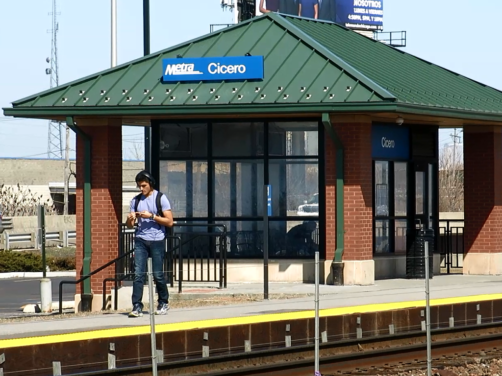 Picture of Metra's Cicero Station