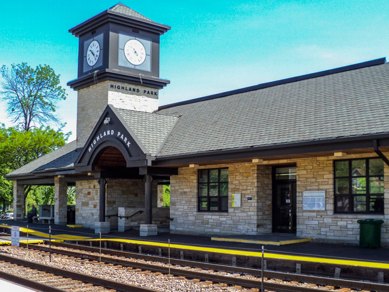 Picture of Metra's Highland Park Station