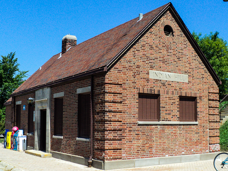 Picture of Metra's Indian Hill Station