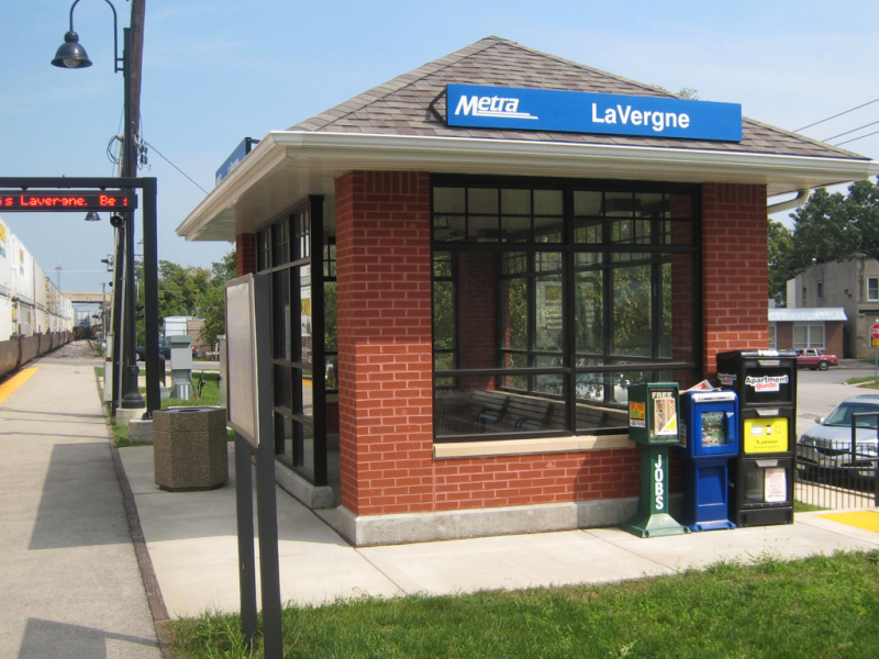 Picture of Metra's Lavergne Station