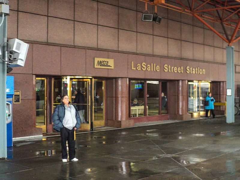 Picture of Metra's Lasalle Street station