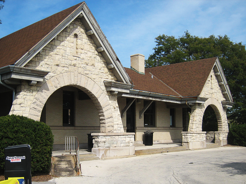 Picture of Metra's Stone Avenue Station